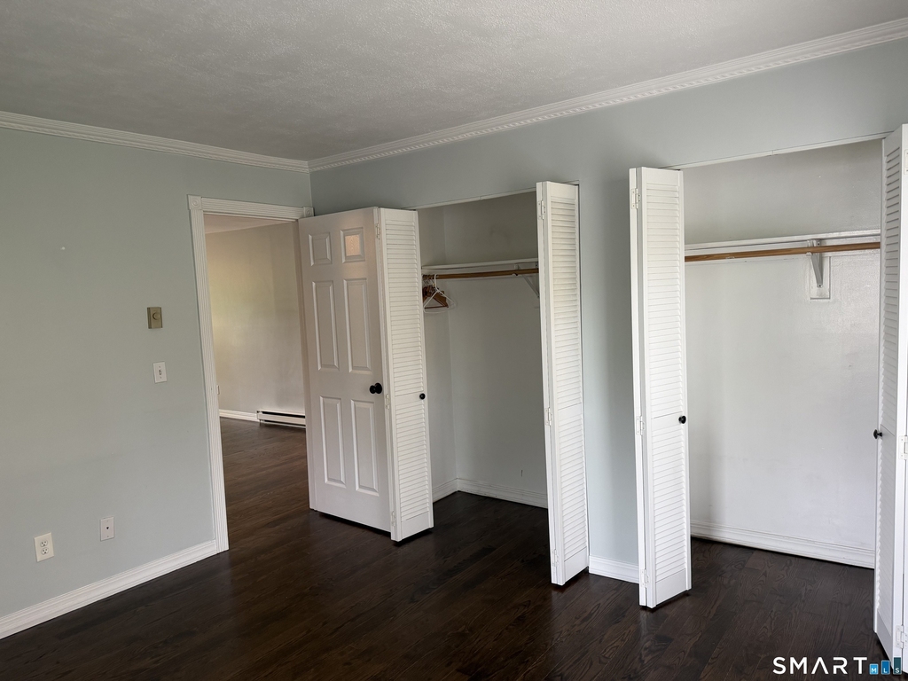 8 Oakwood Avenue - Photo 11