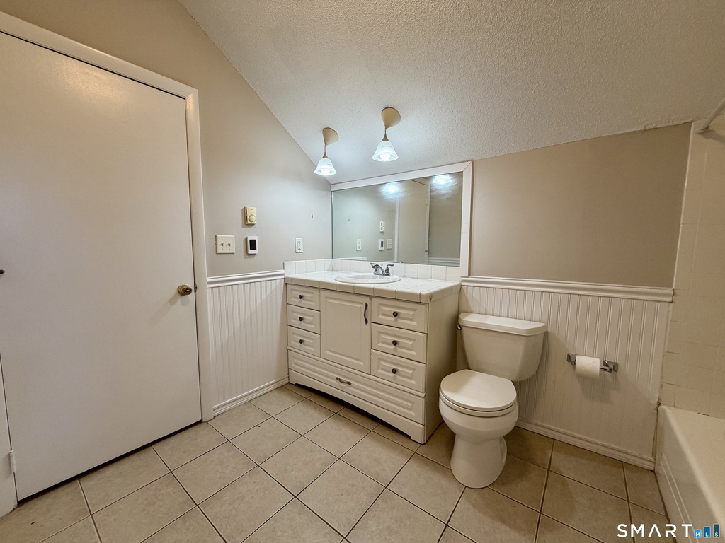 208 Main Street - Photo 19