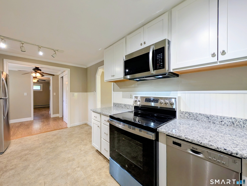 173 Daly Road - Photo 4