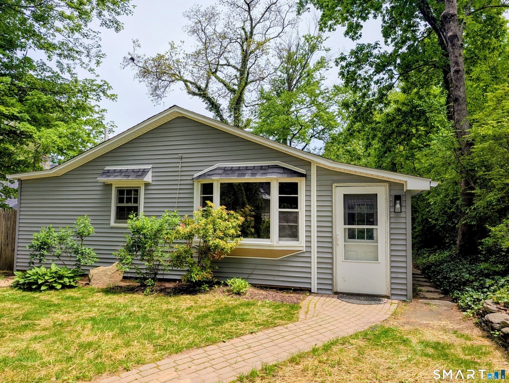 173 Daly Road - Photo 0