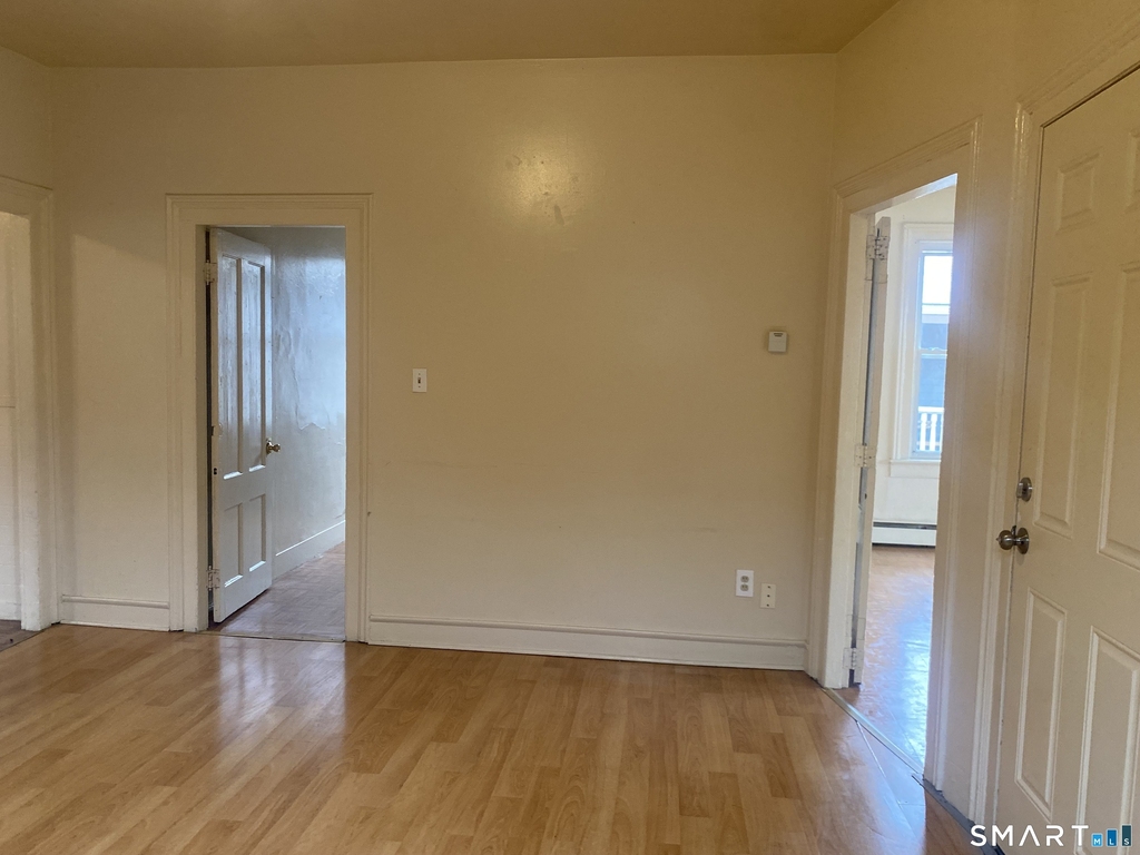 51 Grand Street - Photo 2