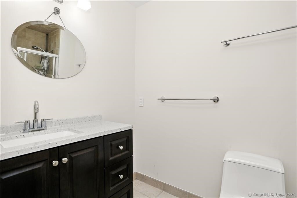 237 Strawberry Hill Avenue - Photo 20