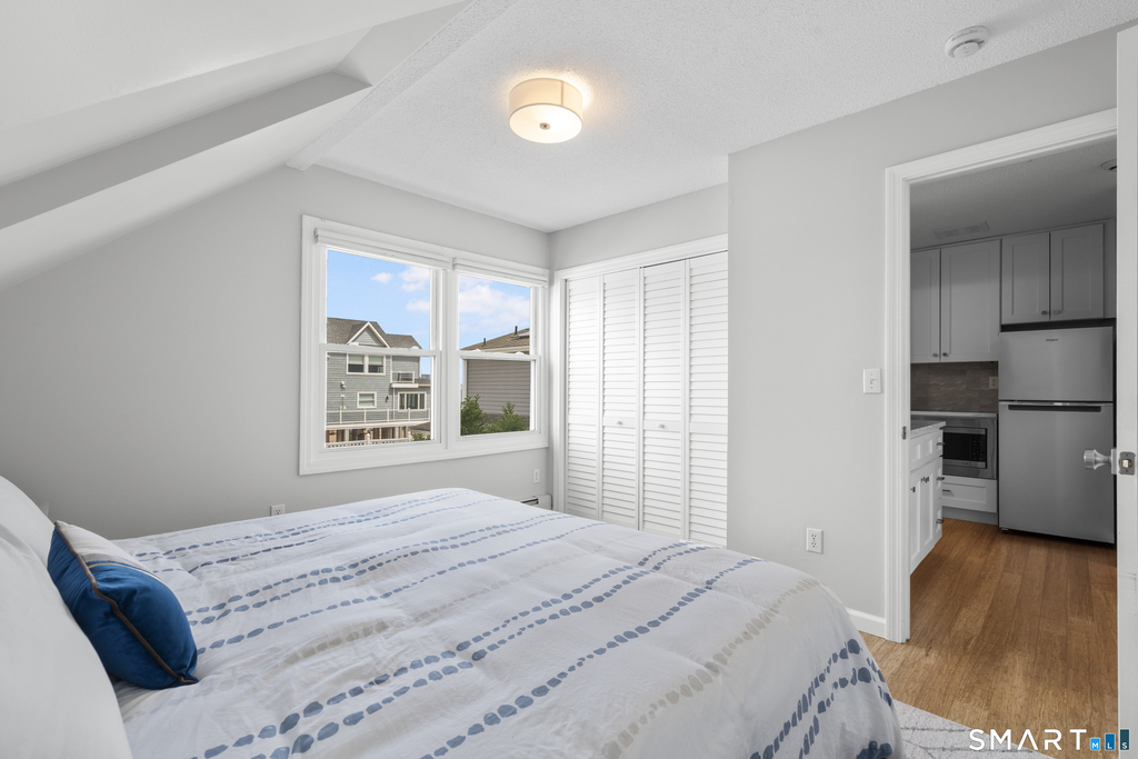 62 Cosey Beach Avenue - Photo 15