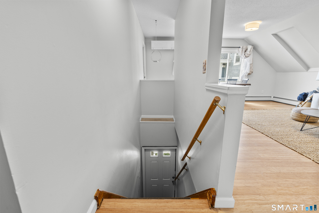 62 Cosey Beach Avenue - Photo 3
