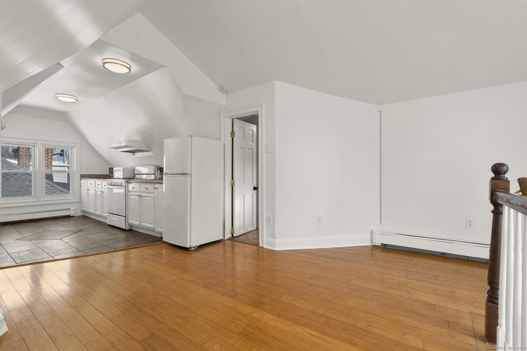 48 Lockwood Avenue - Photo 4