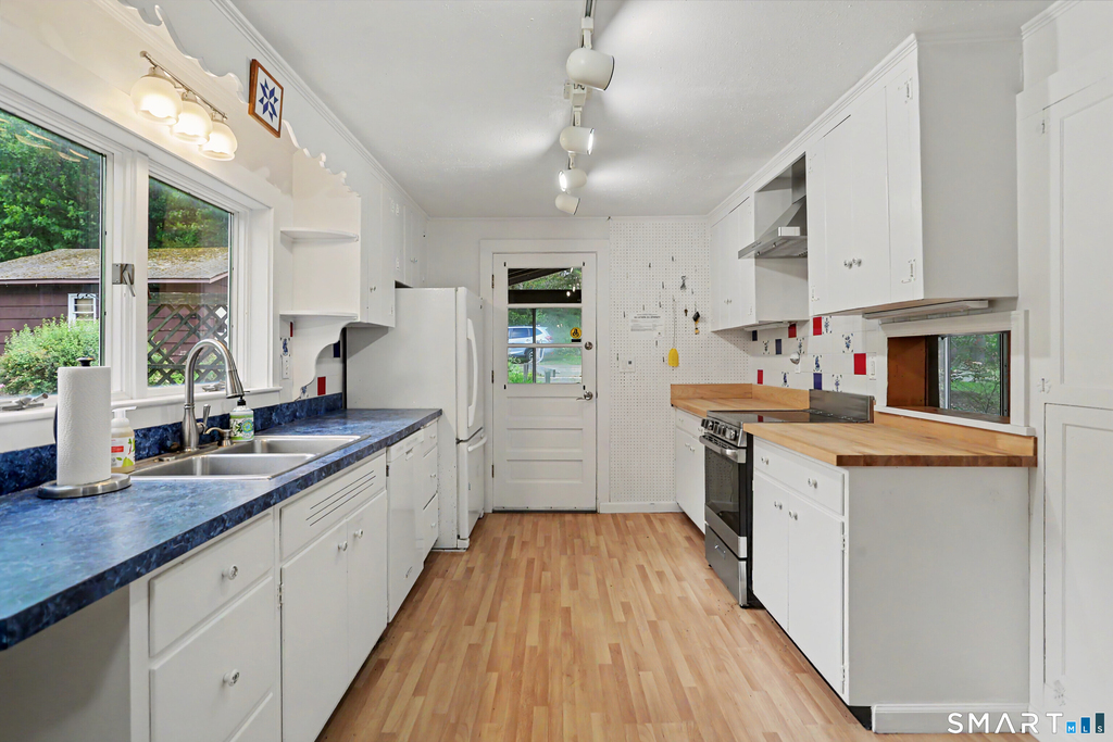 26 Spruce Mountain Road - Photo 10