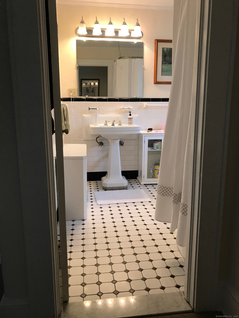 46 Parkway - Photo 14