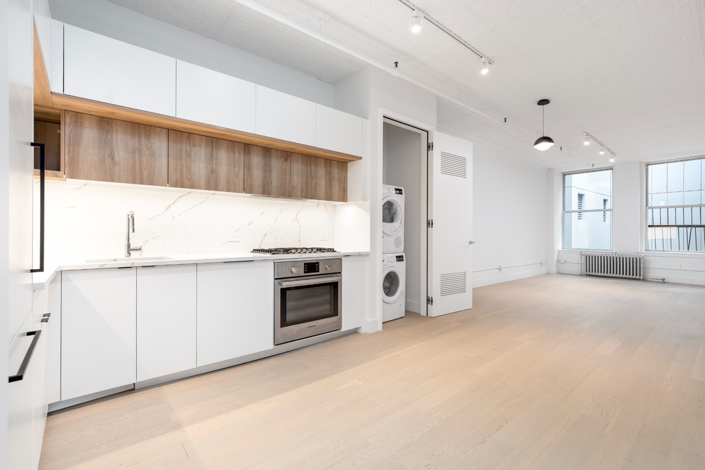 47 Ann Street - Photo 8
