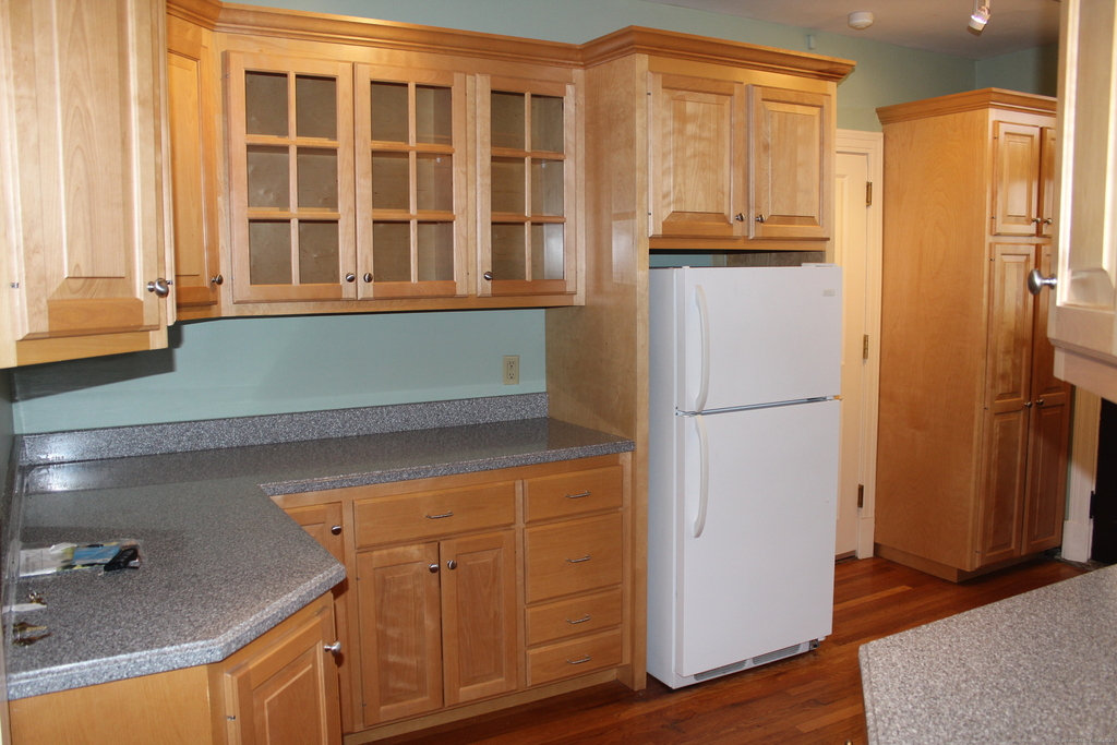888 Farmington Avenue - Photo 11