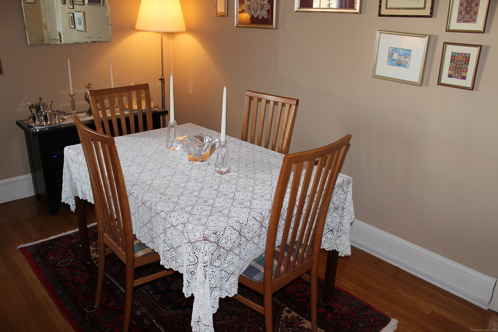 888 Farmington Avenue - Photo 9