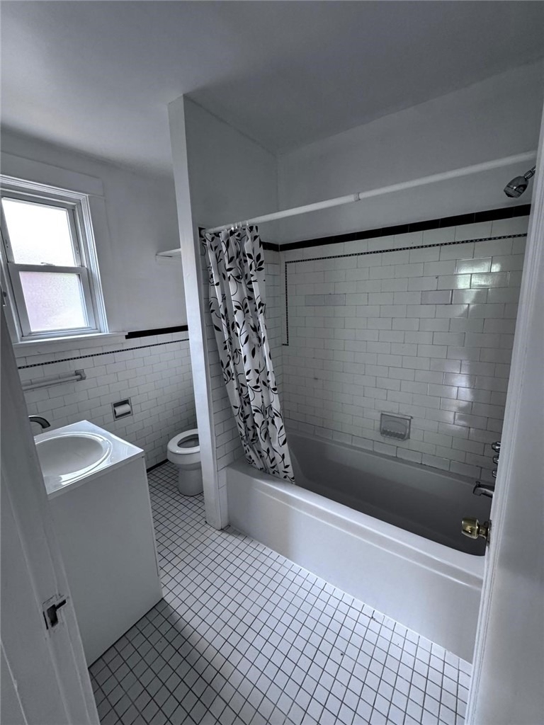 2308 Starkamp St - Photo 12