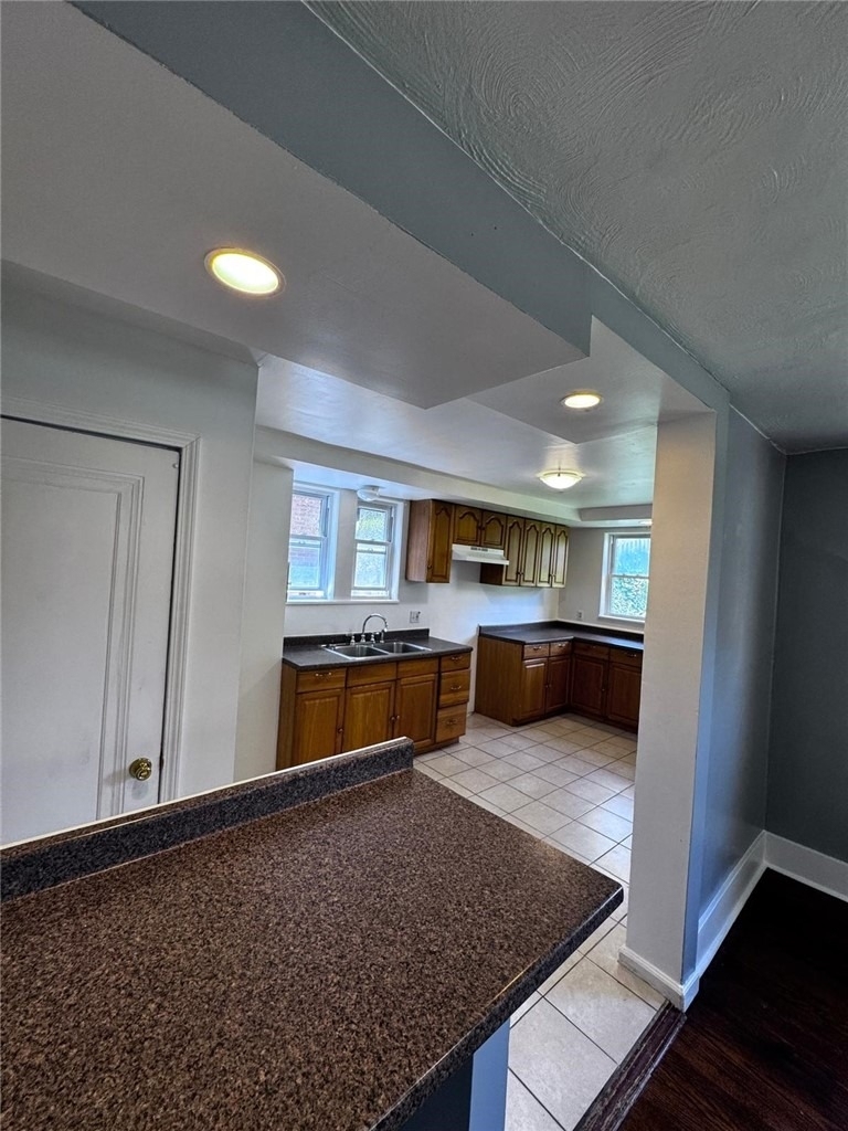 2308 Starkamp St - Photo 5