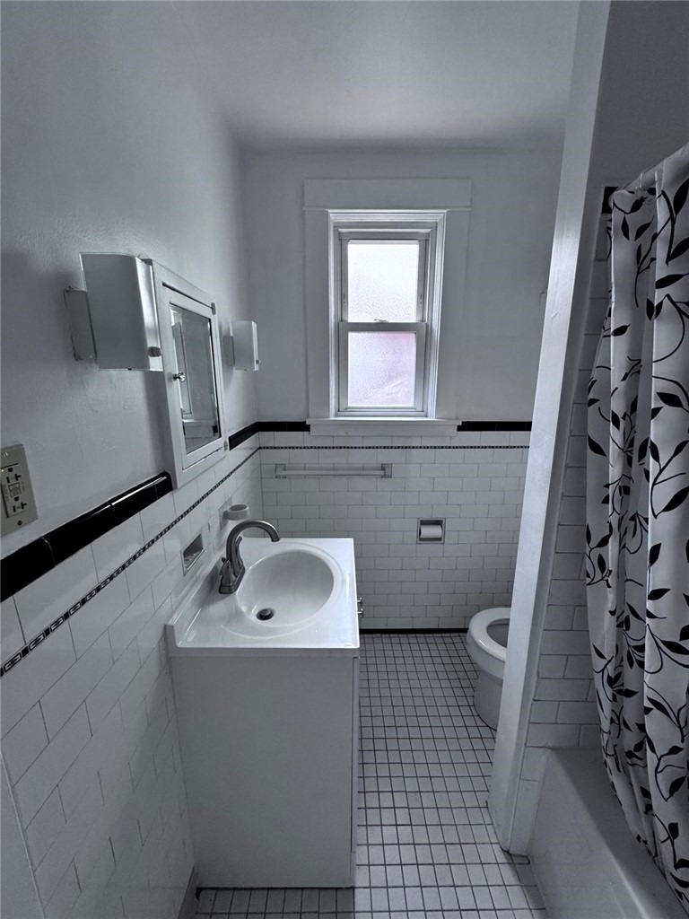 2308 Starkamp St - Photo 13