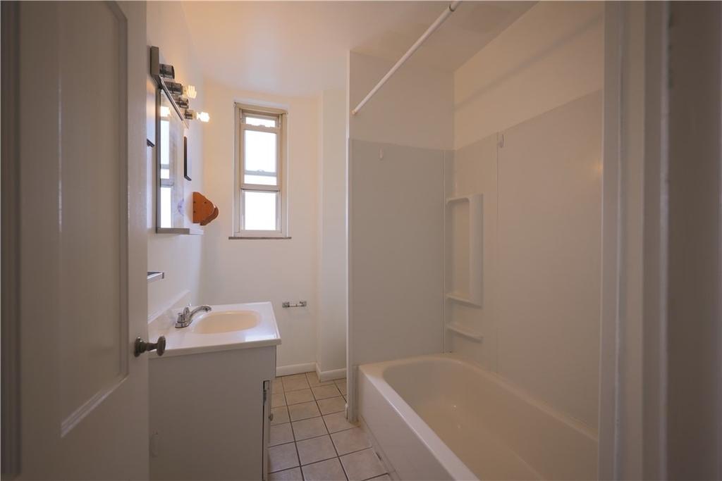 144 N Dithridge St - Photo 15