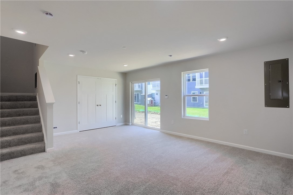 311 Alliance Drive - Photo 1