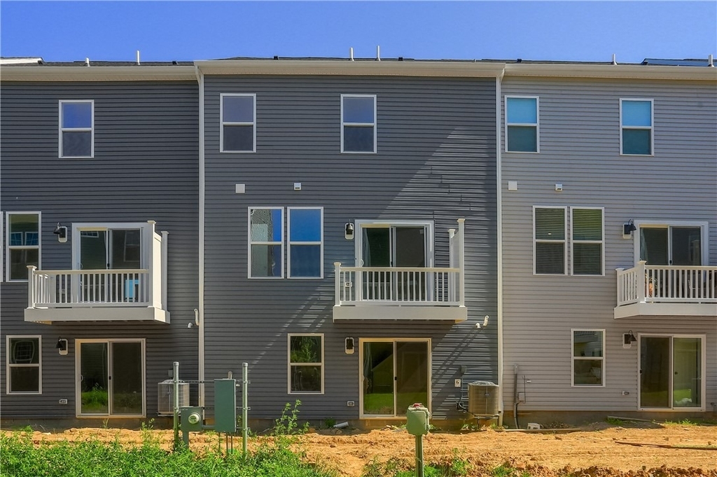 311 Alliance Drive - Photo 33