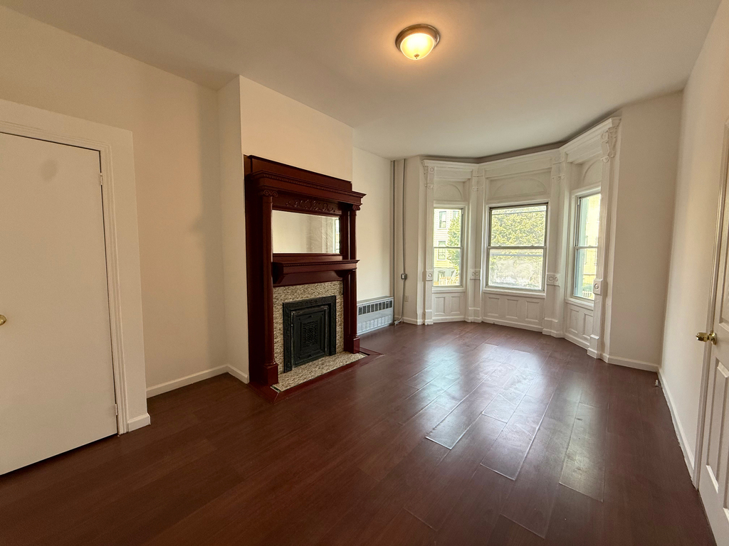 228 Covert Street - Photo 0