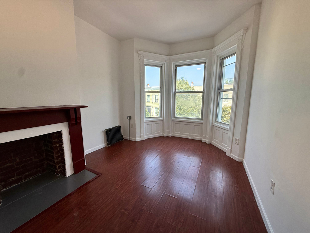 228 Covert Street - Photo 12