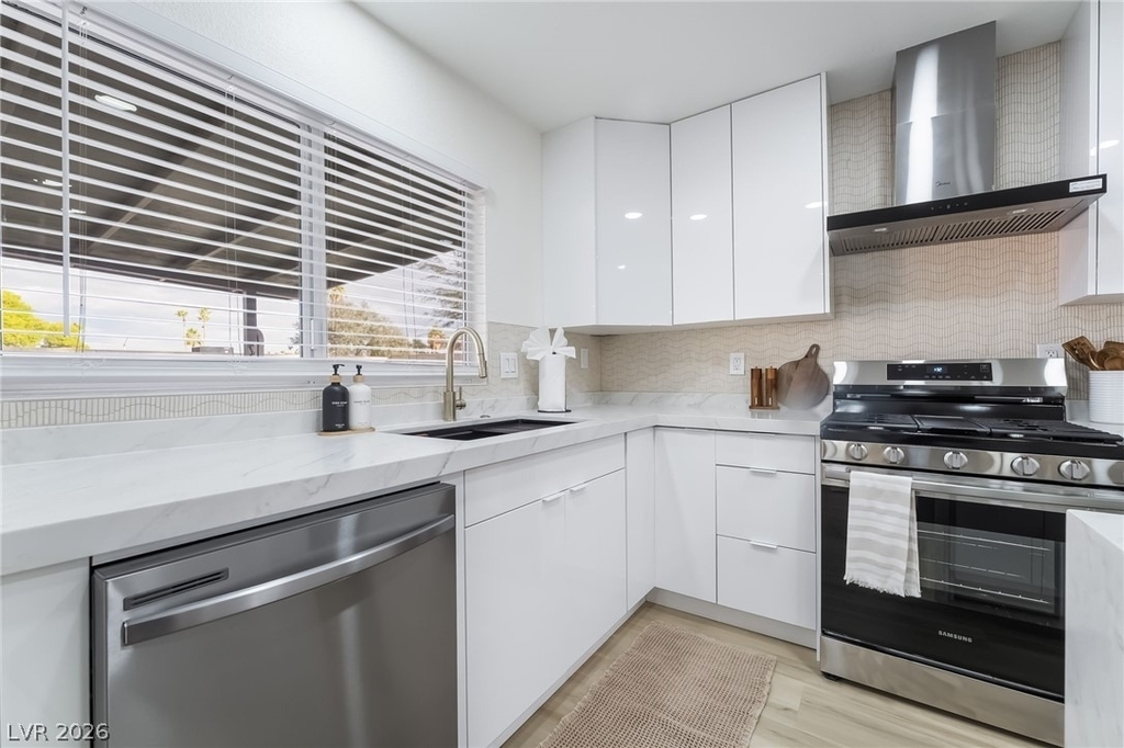 3138 Belvedere Drive - Photo 12