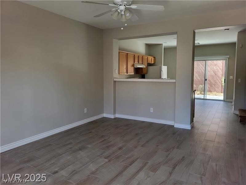 7531 Redwood Point Street - Photo 10