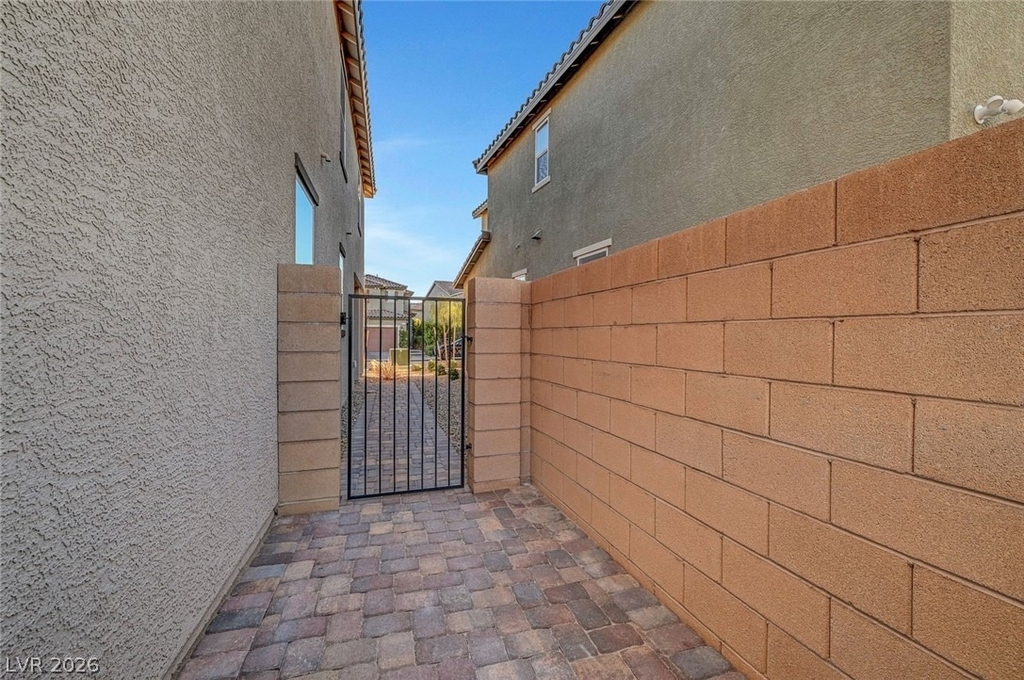 8454 Vacarez Drive - Photo 58