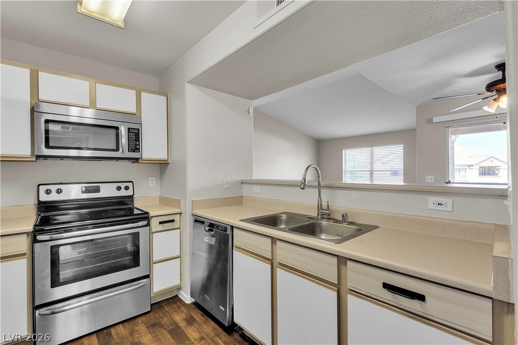 2300 E Silverado Ranch Boulevard - Photo 10