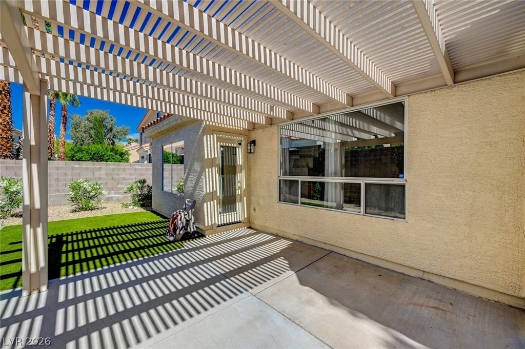 9421 Valley Hills Avenue - Photo 22