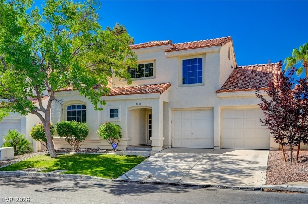 9421 Valley Hills Avenue - Photo 1