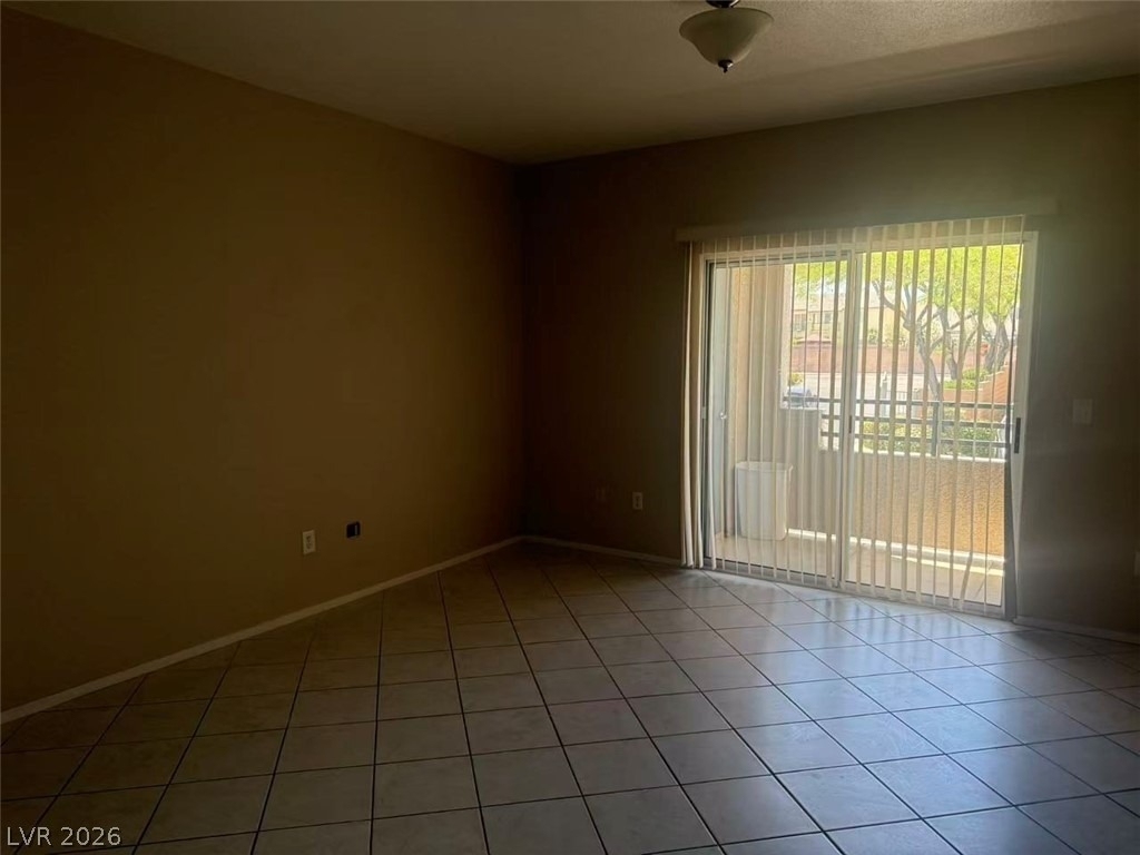 9330 Maule Avenue - Photo 2
