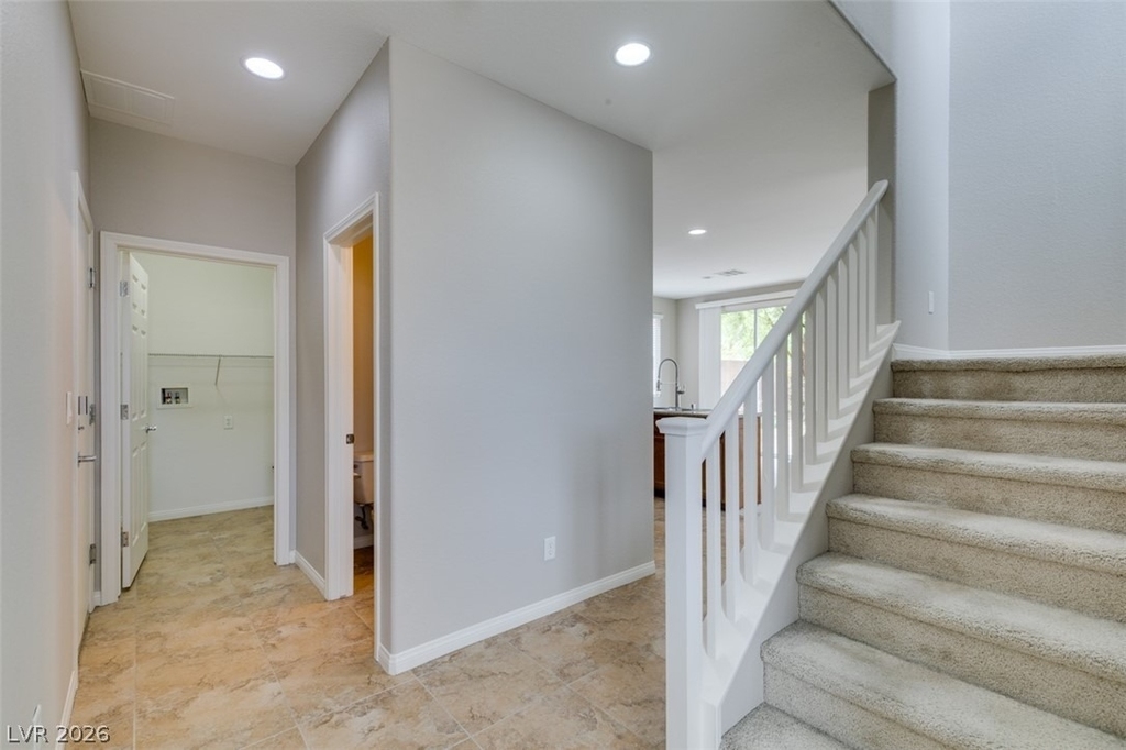 284 Trailing Putt Way - Photo 3