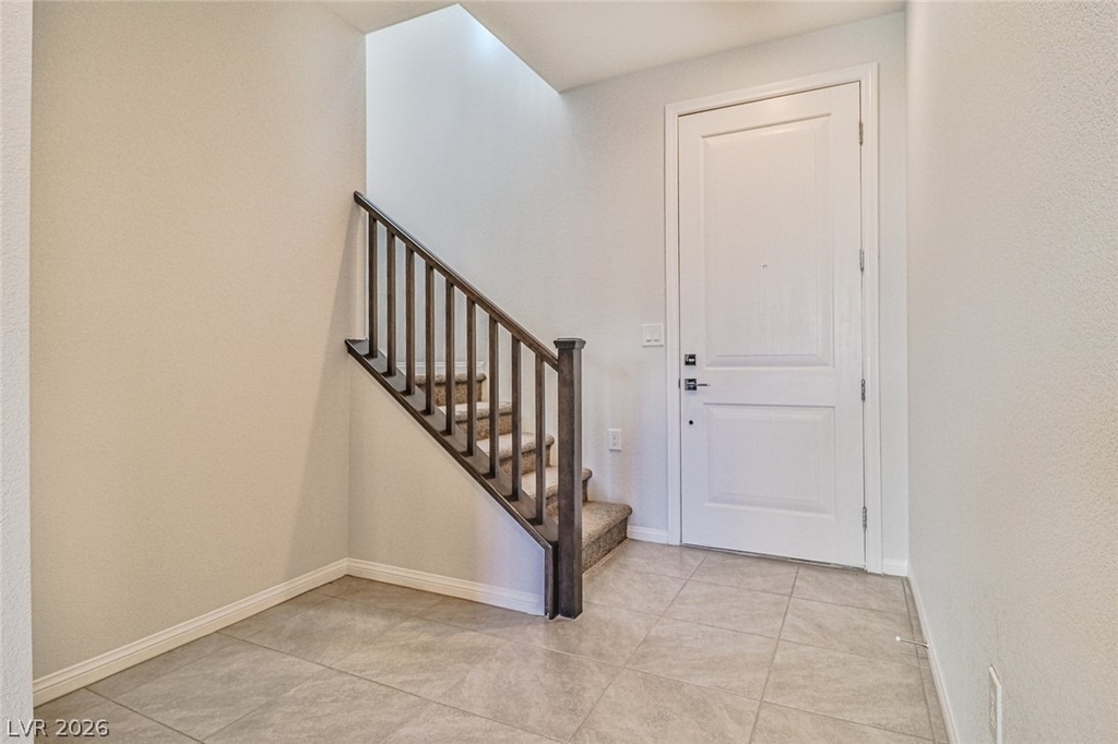 9220 Far Side Avenue - Photo 6
