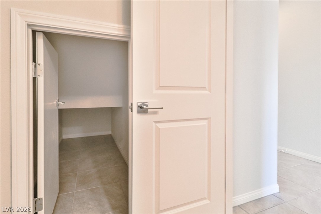 9220 Far Side Avenue - Photo 10