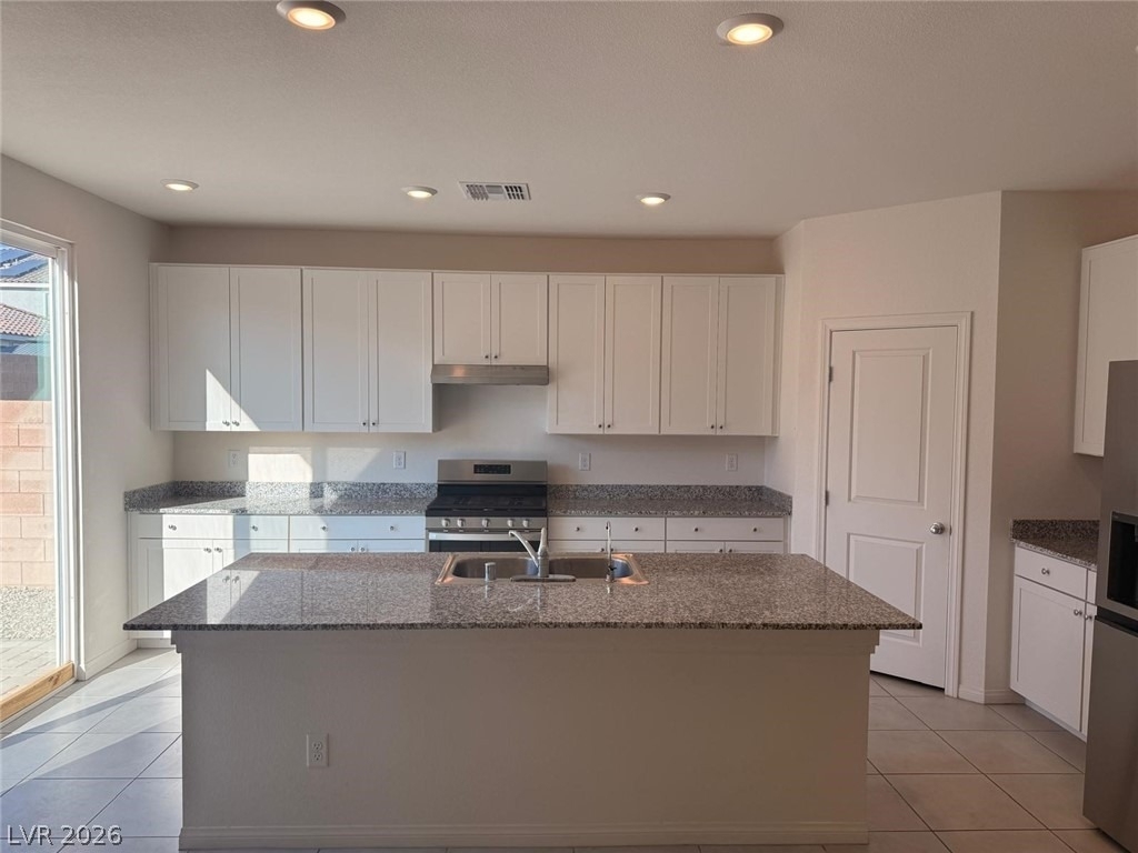 5961 Bruselas Street - Photo 1
