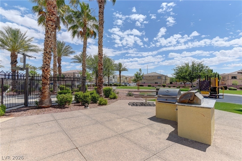 6321 Rolling Rose Street - Photo 17