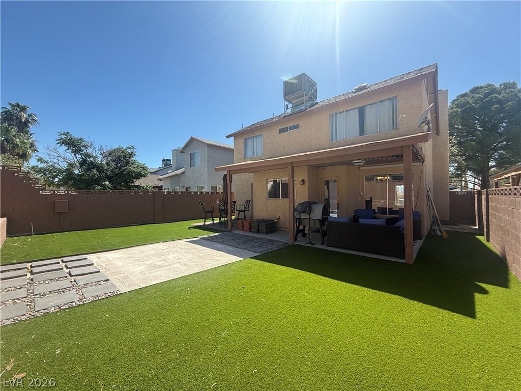 817 Schooner Drive - Photo 1