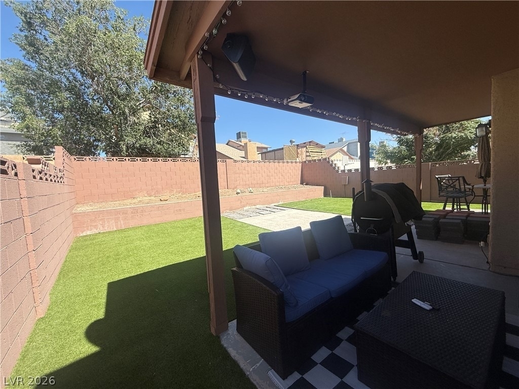 817 Schooner Drive - Photo 2