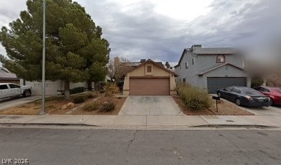 817 Schooner Drive - Photo 0