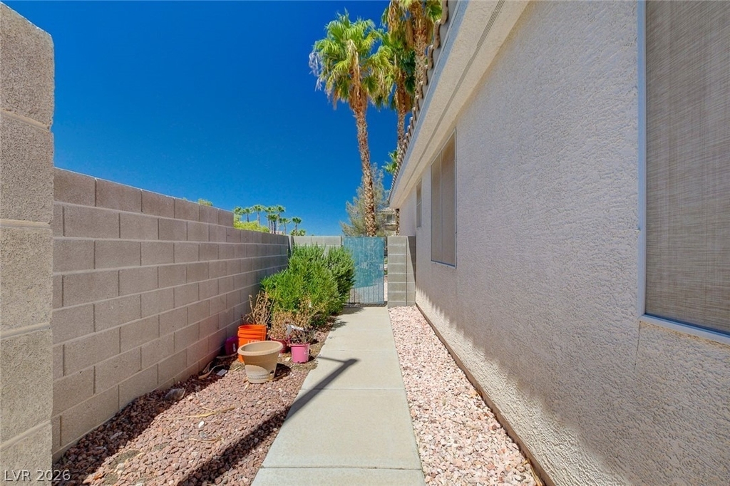 3051 Hills Of Gold Court - Photo 52