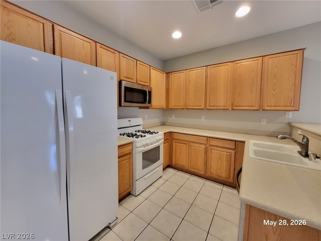 9843 Overlook Ridge Avenue - Photo 2