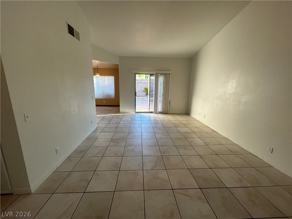 4718 Checker Way - Photo 2