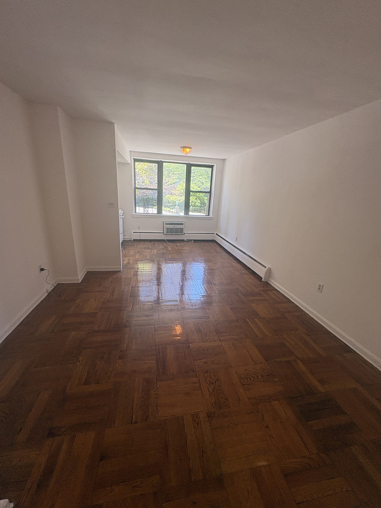 York Avenue/74th Street - Photo 0