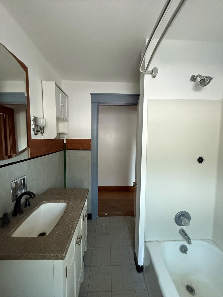 209 Dudley Ave - Photo 4