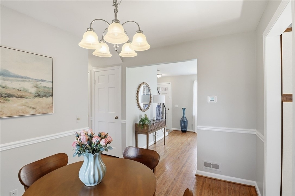 37 Oakmount Drive - Photo 5