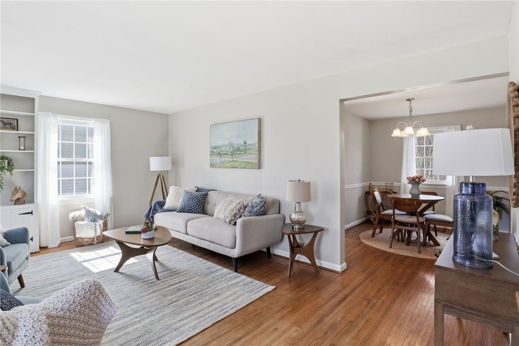 37 Oakmount Drive - Photo 4