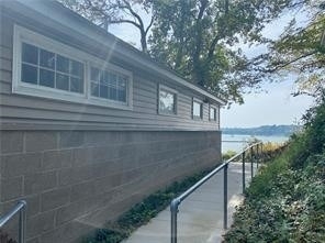 67 Glenwood Drive - Photo 4