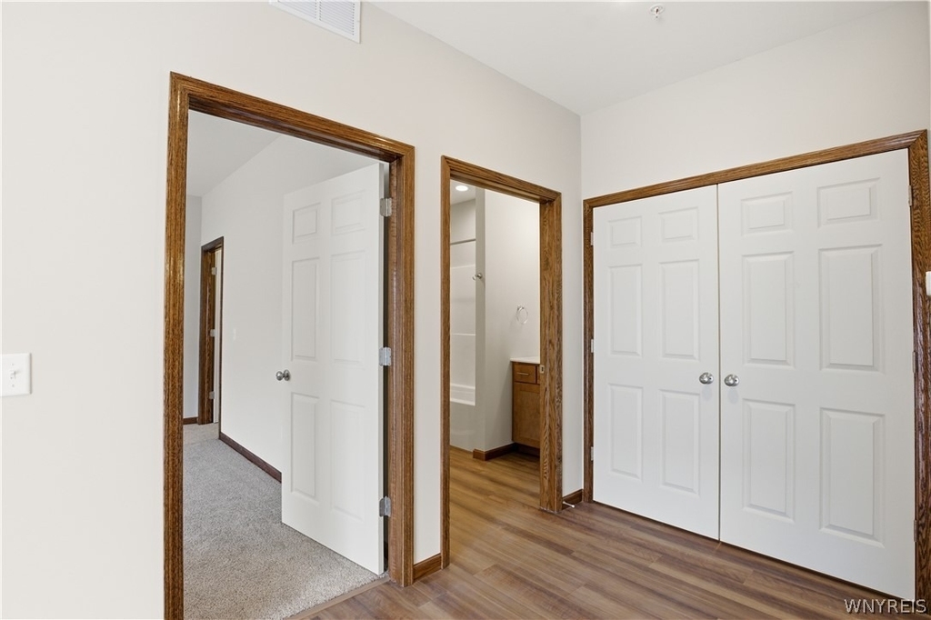 1130 Orchard Park Road - Photo 9