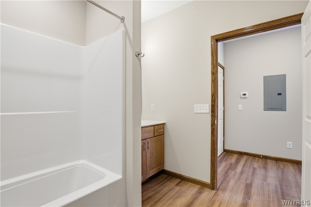1130 Orchard Park Road - Photo 15