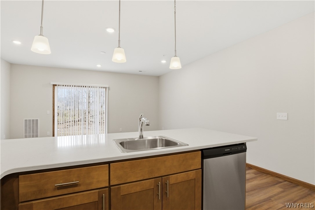 1130 Orchard Park Road - Photo 5