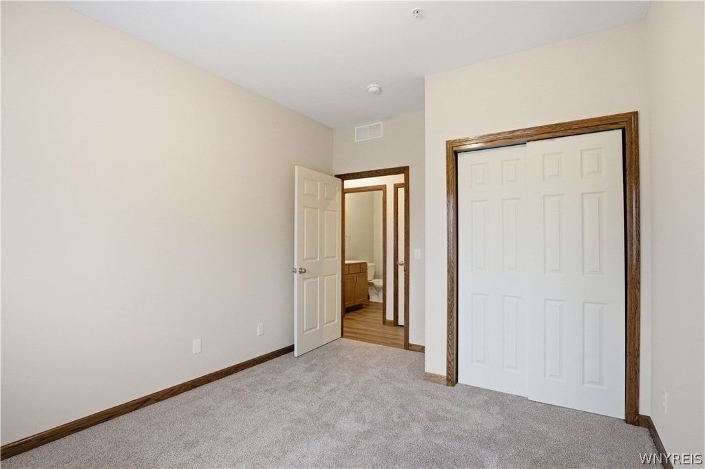 1130 Orchard Park Road - Photo 15
