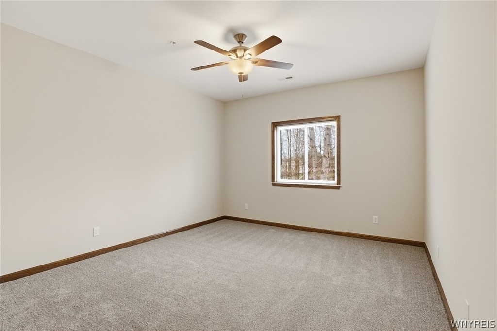 1130 Orchard Park Road - Photo 16
